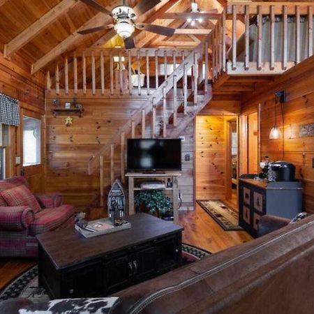 Mountain Time Cabin, Hot Tub, Fire Pit, Fireplace Villa Blue Ridge Buitenkant foto