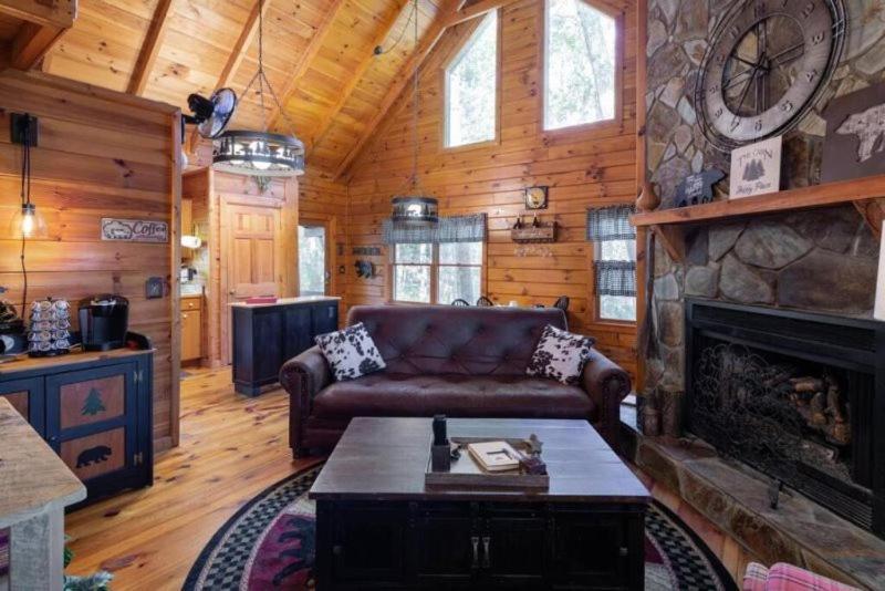 Mountain Time Cabin, Hot Tub, Fire Pit, Fireplace Villa Blue Ridge Buitenkant foto
