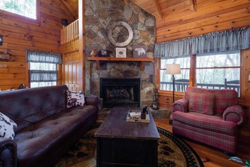 Mountain Time Cabin, Hot Tub, Fire Pit, Fireplace Villa Blue Ridge Buitenkant foto